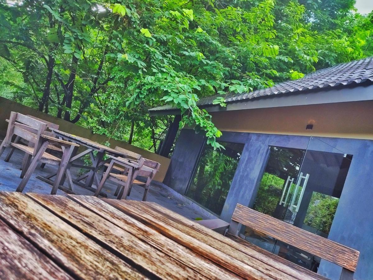 Forest Shade Eco Resort Deraniyagala Dış mekan fotoğraf